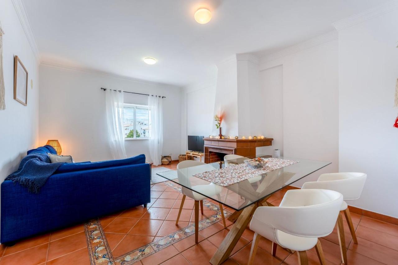 Peaceful 1 Bdr Apartment W/ Balcony By Lovelystay อัลมันซิล ภายนอก รูปภาพ